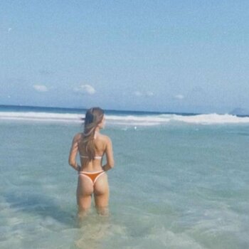 Samanta Alves / mantaalves Nude Leaks Photo 10