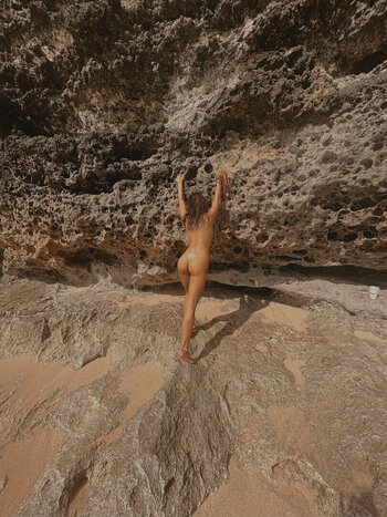 Samantha Katie James / Ex Miss Universe Malaysia Nude Leaks Photo 43