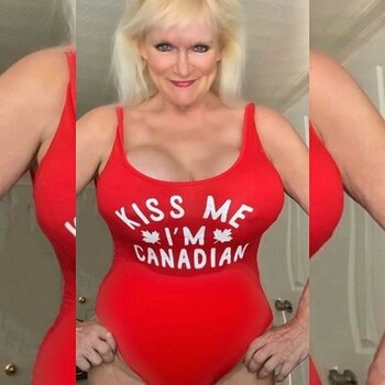 Sandie Lee / canadiansmaturebarbie Nude Leaks Photo 4
