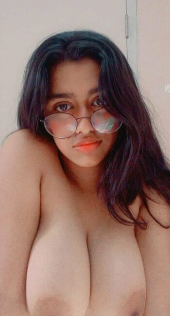 Sanjana Saba / it_z_suzieee Nude Leaks Photo 33