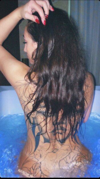 Sara Secciss / sara_secciss / sarapiras Nude Leaks OnlyFans Photo 15