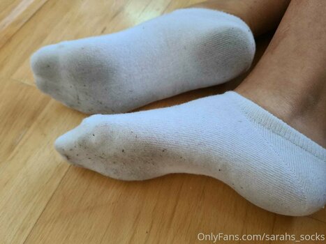 Sarahs_fetish_world / sarahs_socks Nude Leaks OnlyFans Photo 20