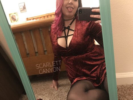Scarlett_666 / scarlet666 / scarlettcanyon Nude Leaks OnlyFans Photo 13