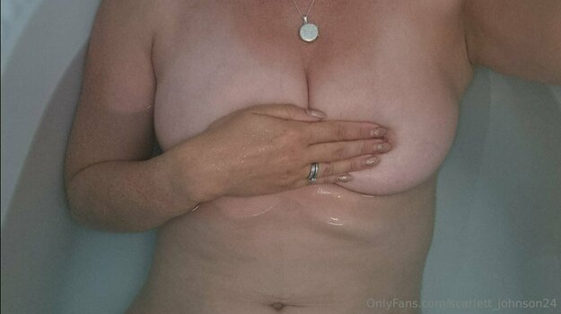 scarlett_johnson24 Nude Leaks Photo 5