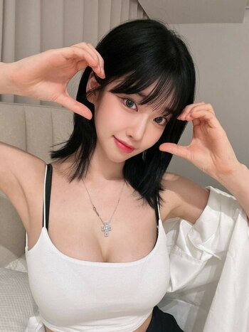 Se Yeon / lovely_._v Nude Leaks Photo 10
