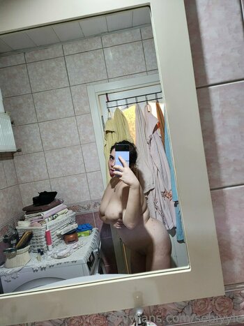 sebiyyle Nude Leaks Photo 20