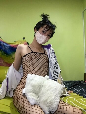 Seraline / femboysera Nude Leaks OnlyFans Photo 12