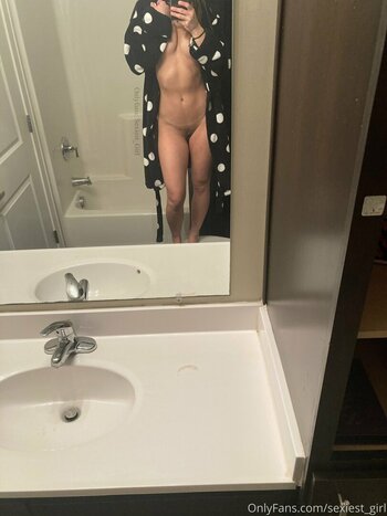 Sexiest_girl / sexiest_girls Nude Leaks OnlyFans Photo 21