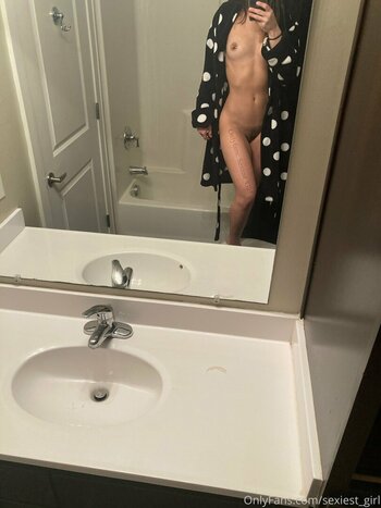 Sexiest_girl / sexiest_girls Nude Leaks OnlyFans Photo 22