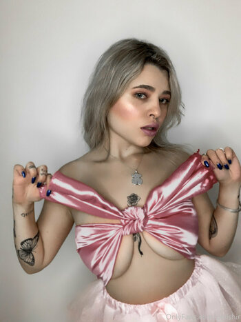 Shira Sasson / dollshir Nude Leaks OnlyFans Photo 12