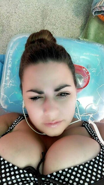 Shirina Dimitrieva Nude Leaks Photo 4
