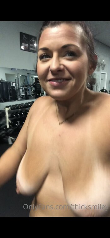 smiley_thickness / thicksmiley Nude Leaks OnlyFans Photo 8