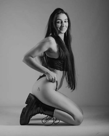 Sofia Morais / farrusquinha / farrusquinha_10 / sofdashiann Nude Leaks OnlyFans Photo 29