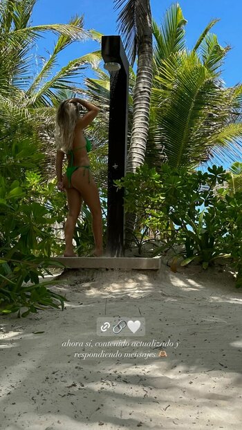 Sol Aguilera / solaguilera_ Nude Leaks Photo 20
