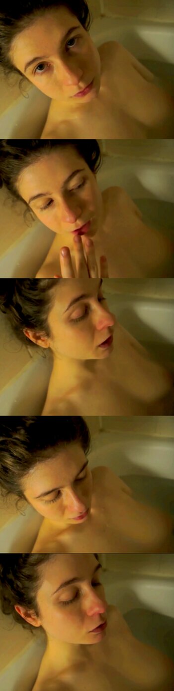 solange-te-parle / Ina Mihalache Nude Leaks Photo 3