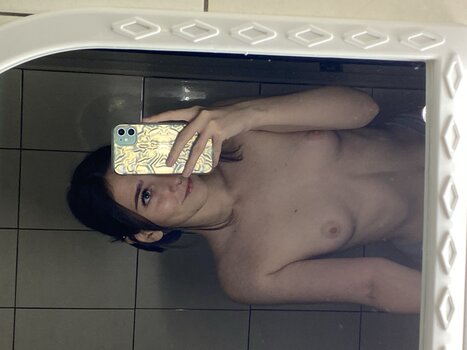Sonya_ME / sinicynasofa70 Nude Leaks OnlyFans Photo 41