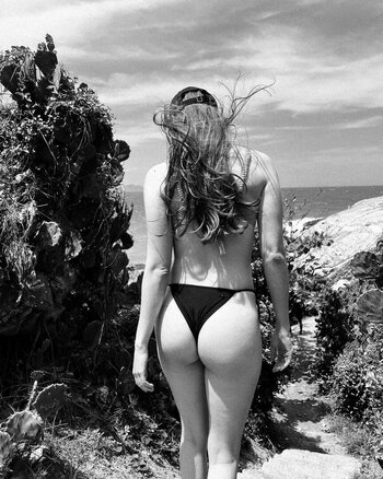 Sophia Abrahão / sophiaabrahao Nude Leaks Photo 28