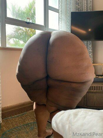 South African Thick / african.babez / the_real_liso Nude Leaks OnlyFans Photo 29