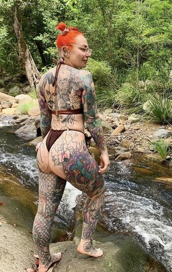 Spittingdiamonds / Tatted Aussie / dismoralica Nude Leaks OnlyFans Photo 2