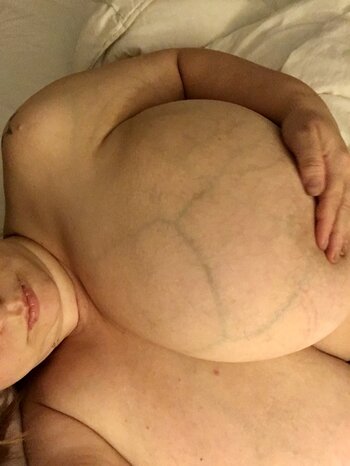 Stella R. Galaxy / Nerd W boobs / https: / nerd_w_boobs / stella.galaxy / stellamars Nude Leaks OnlyFans Photo 6