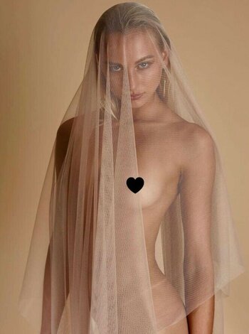 Stephanie Belovukovic / stephanie_belovukovic Nude Leaks Photo 4