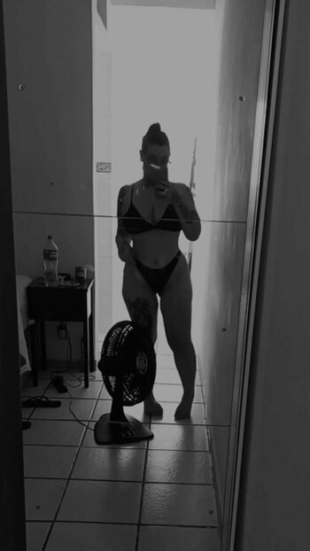 Stephanie Medeiros / Teteeh / stephaniemadeit Nude Leaks Photo 6
