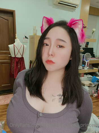 strawberry_soju_princess Nude Leaks Photo 41