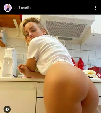 striperella / striperellaOF Nude Leaks OnlyFans Photo 6