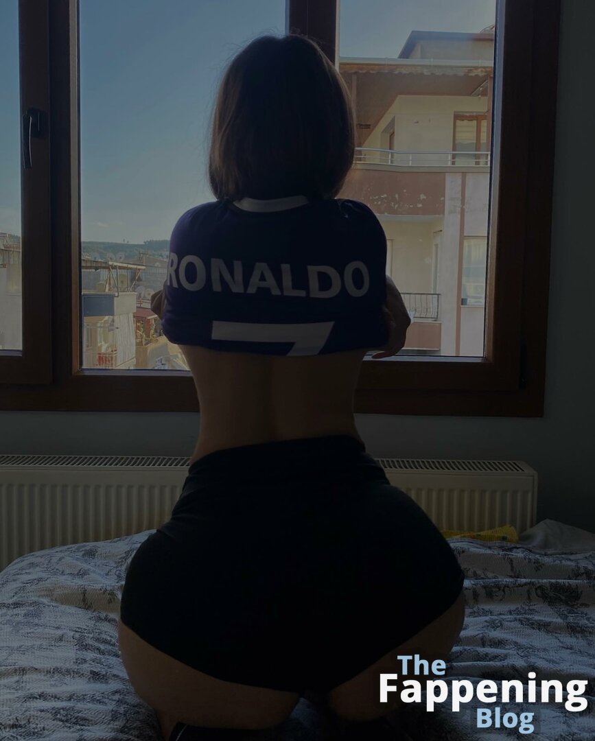 Sudemathers bares all confidently