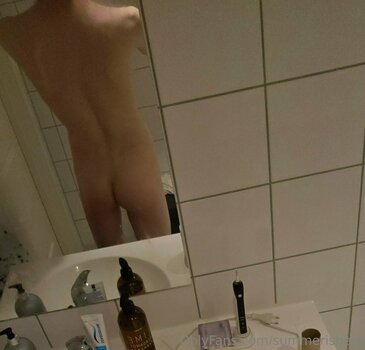 summerisbest Nude Leaks Photo 11