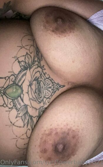 Sunflowerbaby2021 / hcbaby_88 Nude Leaks OnlyFans Photo 7