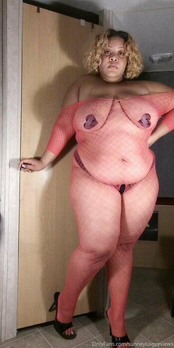 sunneyluvpreviews Nude Leaks Photo 46