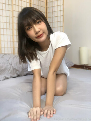 sweetieyukino / sweetie.yukino Nude Leaks OnlyFans Photo 25