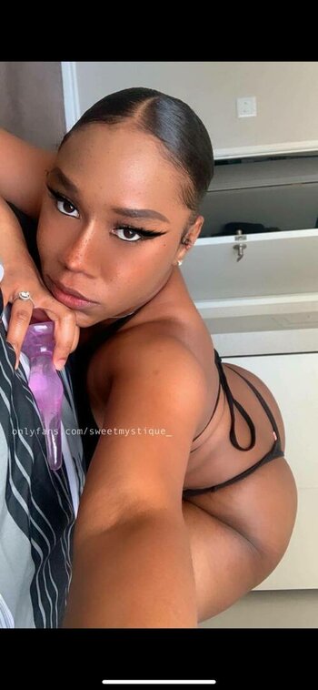 Sweetmystique_ Nude Leaks OnlyFans Photo 6