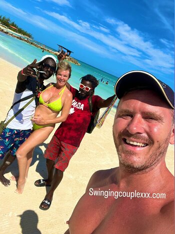Swingingcouple / Summer Rose & Marc Rose / Ukswingers69 Nude Leaks OnlyFans Photo 10