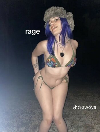 Swoyal / Pixiedustforeveryone / fairyholes / moxiiii / swoyalll Nude Leaks Photo 3