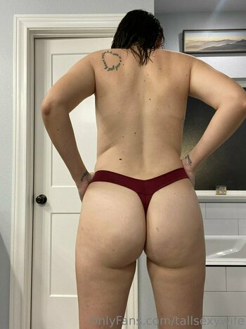 tallsexywife Nude Leaks Photo 5