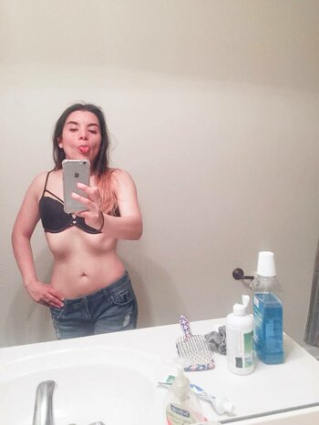 Tania Ivette / Perez Rodriguez / eperezrodriguez2 Nude Leaks Photo 17
