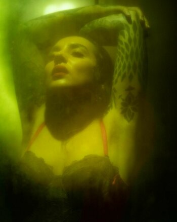 Tatiana Shmayluk / tati_booyakah / voinkova Nude Leaks OnlyFans Photo 15