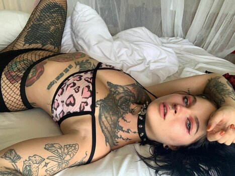 TattoAlice / tattoo_alice Nude Leaks OnlyFans Photo 7