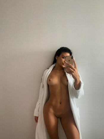Taylor Cabrera / Bhadgaltay / Taylorphysicsum / taylorcabrera Nude Leaks OnlyFans Photo 7
