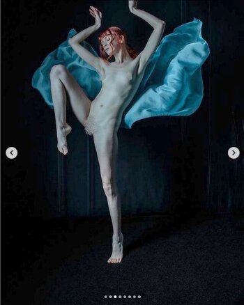 Taylor Lorna / moonladytay Nude Leaks Photo 10