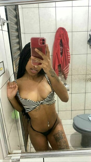 Thalyne Silva / https: / thalyne_s1 Nude Leaks Photo 19