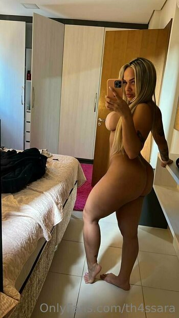 Thassara Santos / th4ssara Nude Leaks OnlyFans Photo 1