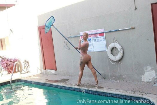 theallamericanbadgirl Nude Leaks OnlyFans Photo 24