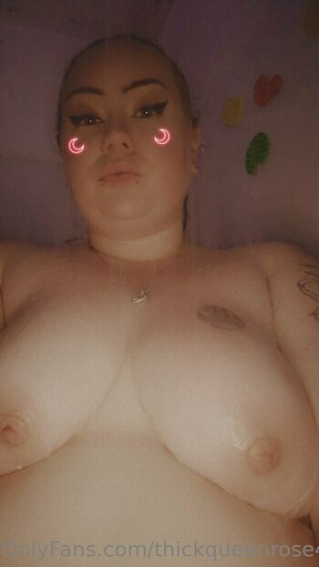 thickqueenrose420 Nude Leaks Photo 20