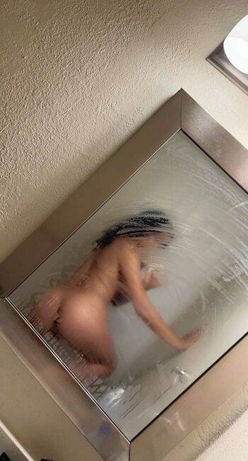 Tianna B / gimmiedatsuga / tianna_bowman Nude Leaks OnlyFans Photo 17