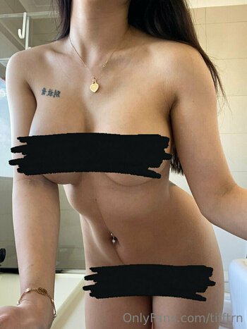Tiffany Tran / Totallytiffanymn / totallytiffanyt Nude Leaks Photo 4
