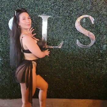 Tina Kham / asian booty queen / thetinakham Nude Leaks Photo 1