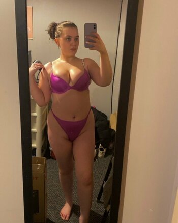 tinamcbr03 / tina_mcbriarty122 Nude Leaks OnlyFans Photo 2